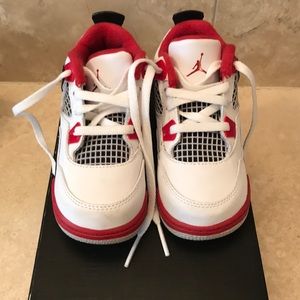 Toddler boy Nike air max